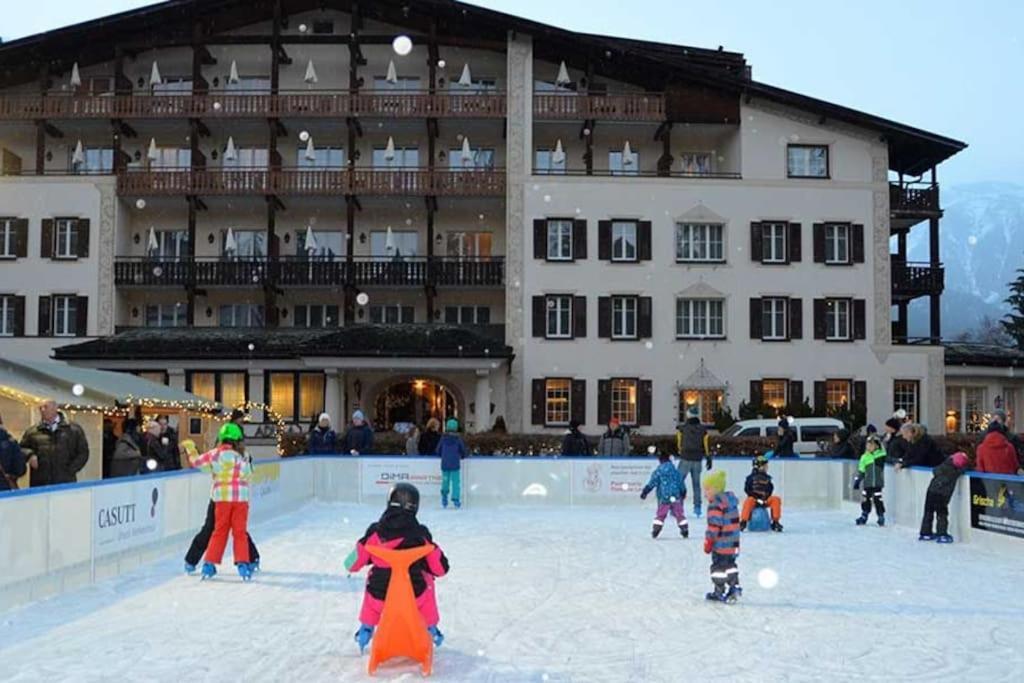अपार्टमेंट 2.5 In Center Of Flims. In/out *