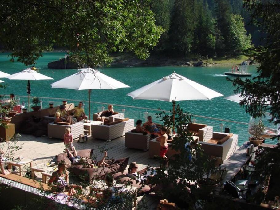2.5 In Center Of Flims. In/out